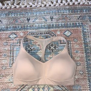 Lululemon NWOT sports bra